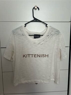 Kittenish White Distressed Crop Tee